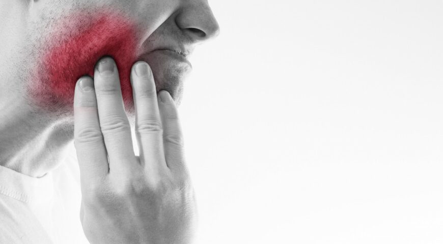 Four home remedies for toothache, according to experts