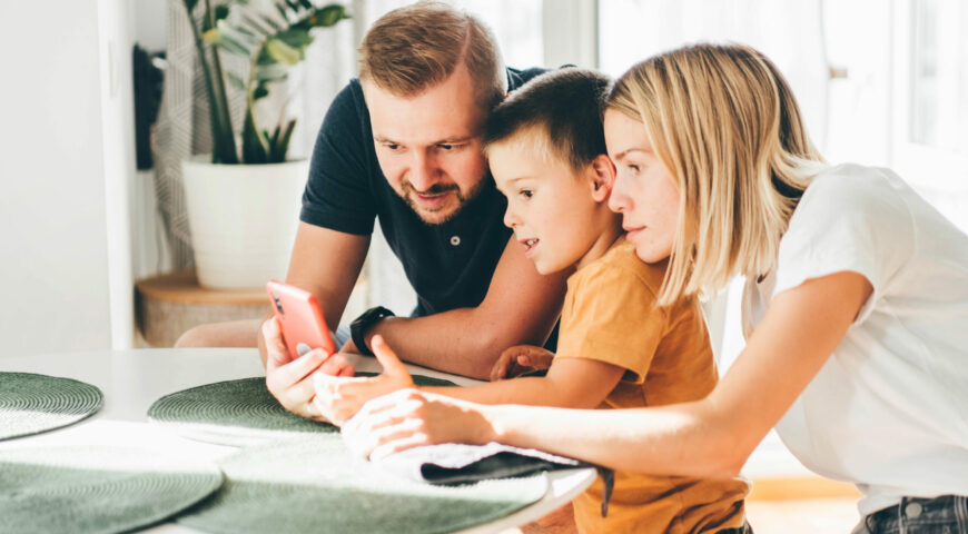 How To Use The iER App To Stay Safe
